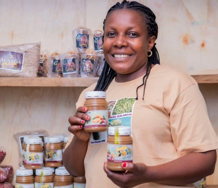 Ets Emmanuel KMP : Une entreprise dynamique transformant l&rsquo;arachide en sous-produits de qualité à Bukavu, en RDC