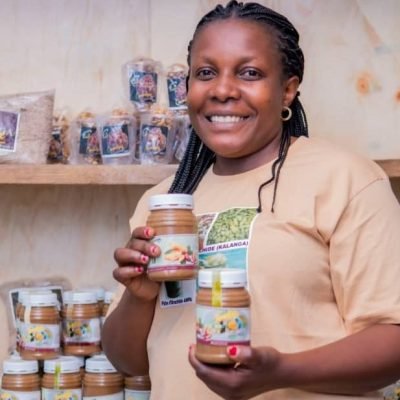 Ets Emmanuel KMP : Une entreprise dynamique transformant l&rsquo;arachide en sous-produits de qualité à Bukavu, en RDC